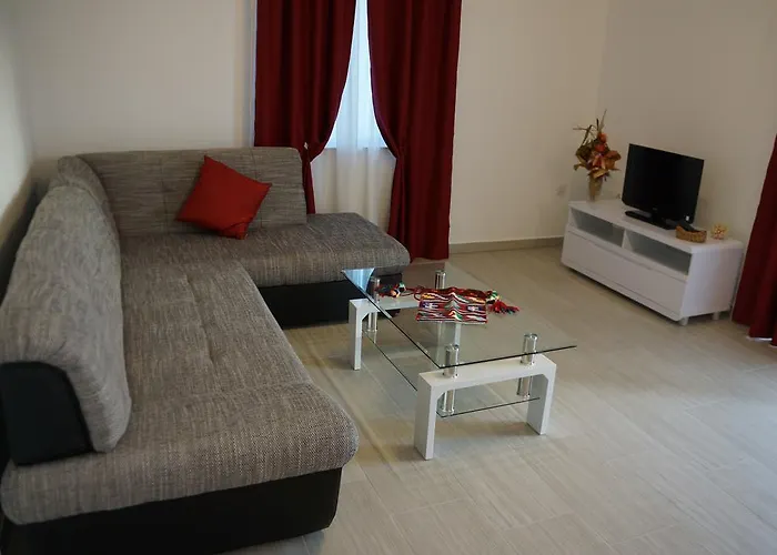 Kadulja Appartement *